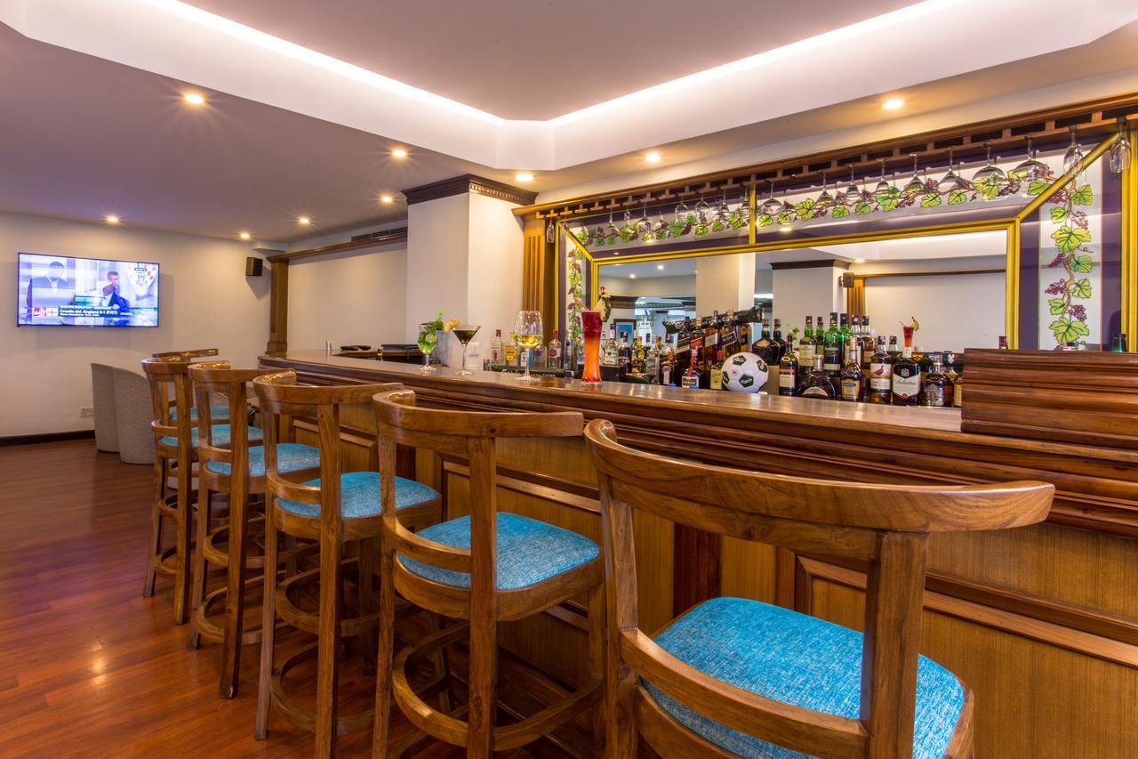 Hotel Le Himalaya Κατμαντού Εξωτερικό φωτογραφία