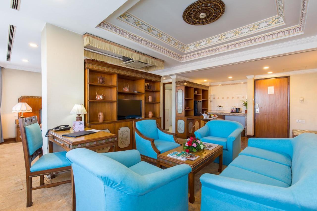 Hotel Le Himalaya Κατμαντού Εξωτερικό φωτογραφία